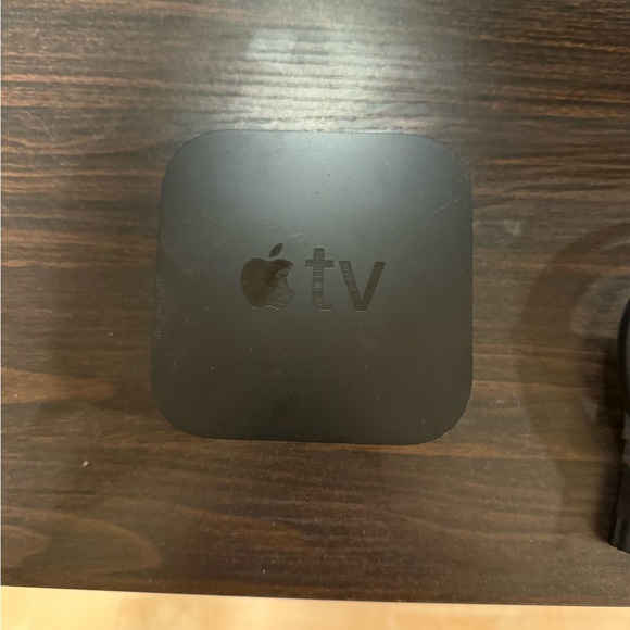 Apple TV HD (4th gen) - Picture 1 of 4